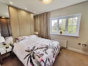 Photo 16- click for photo gallery